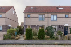 House for sale Rivierenlaan 28 Lelystad