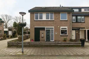 House for sale Karveel 49 16 Lelystad