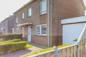 House for sale Volendamstraat 4 Lelystad