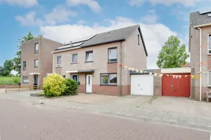 House for sale Volendamstraat 5 Lelystad