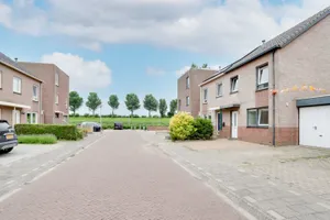 House for sale Volendamstraat 5 Lelystad