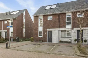 House for sale Waterwijzer 118 Lelystad